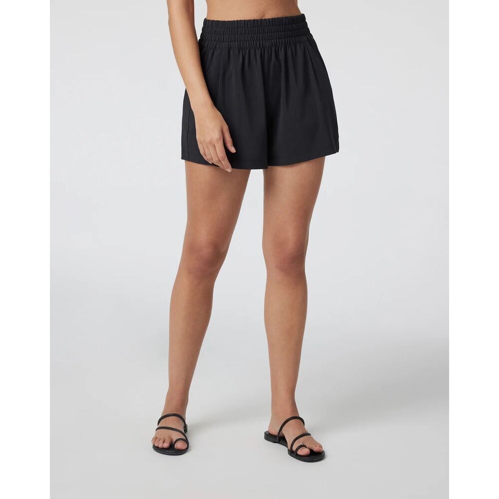 Vuori Villa Short Lightweight Shorts Black Size L